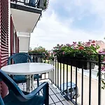 & Loewen Hotel 3*