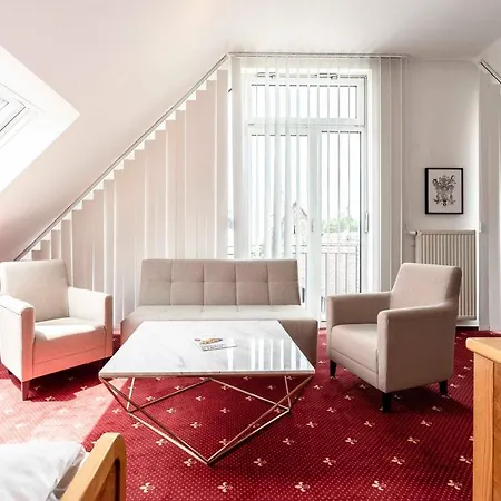 Hotel & Loewen