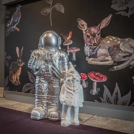 Отель & Loewen 3*