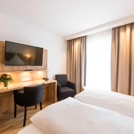 & Loewen Hotel Waldkirch