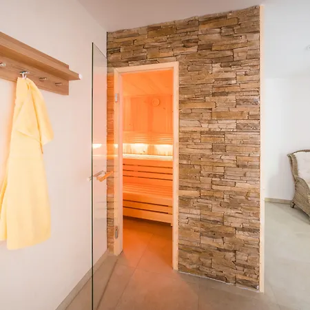 Отель & Loewen Вальдкирх