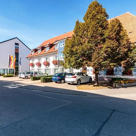 & Loewen 3* Waldkirch