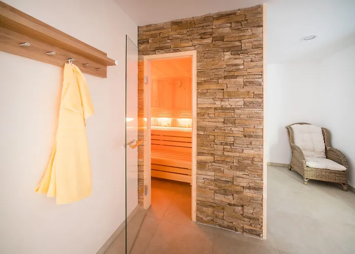 Hotel & Loewen Waldkirch