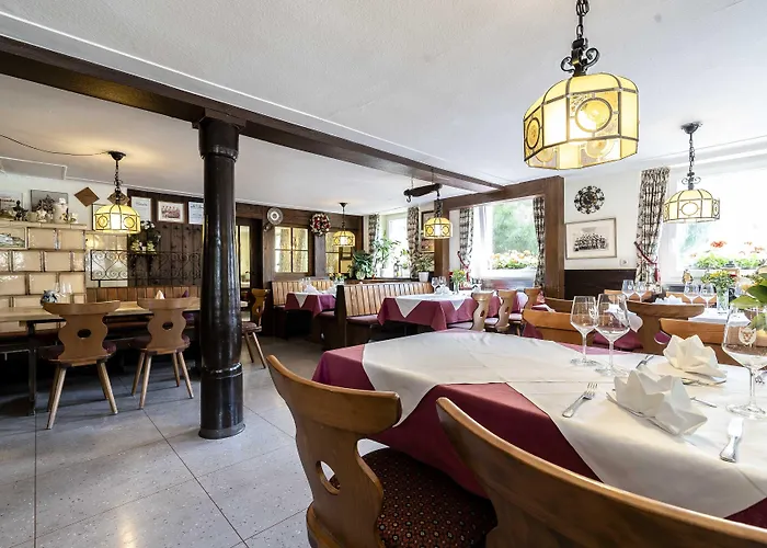 Hotel & Loewen Waldkirch