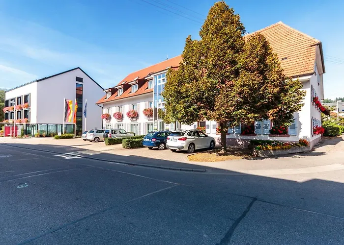 & Loewen 3* Waldkirch